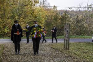 2020_10_30 Polaganje venca pri spomeniku na Zg. Lazah_Foto_Uroš Novina_001
